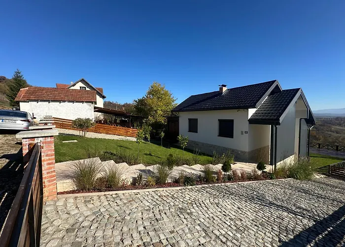 Vikendica Dedovina Negrisori 펜션